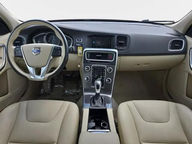 2015 Volvo S60 T5 Premier