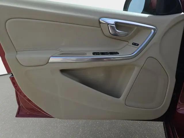 2015 Volvo S60 T5 Premier