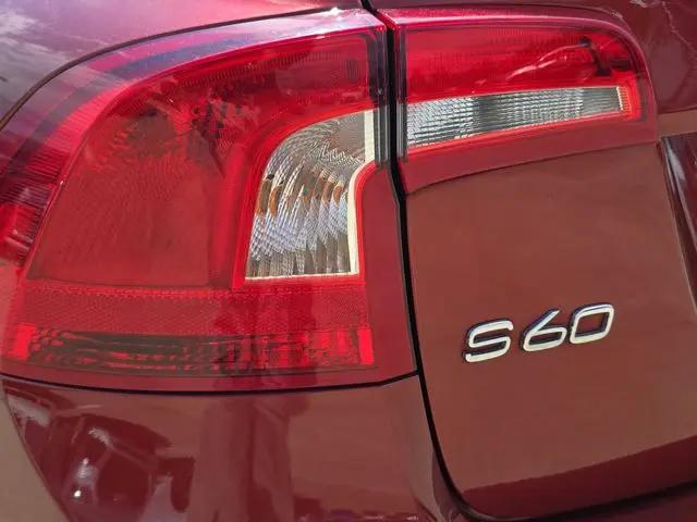 2015 Volvo S60 T5 Premier