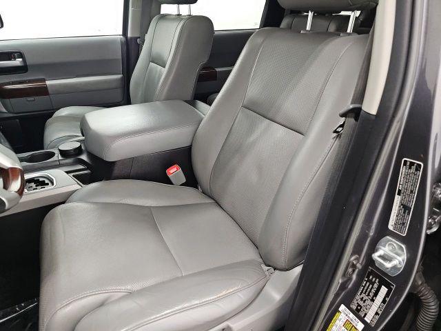 2017 Toyota Sequoia Platinum