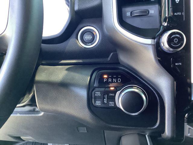 2023 Ram 1500 Big Horn Crew Cab 4x4 5'7" Box