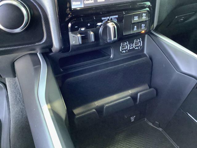 2023 Ram 1500 Big Horn Crew Cab 4x4 5'7" Box