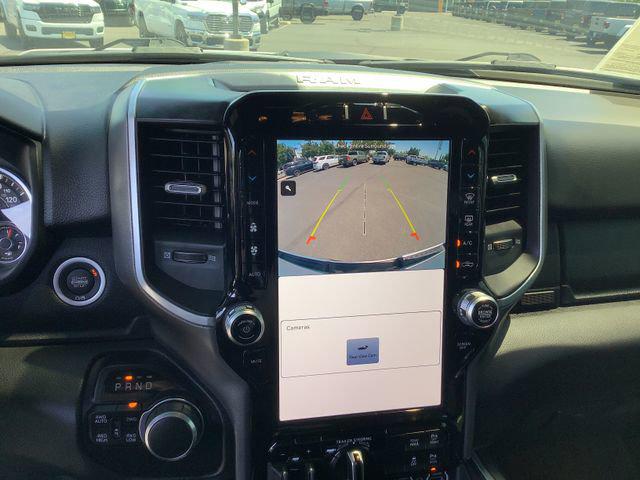 2023 Ram 1500 Big Horn Crew Cab 4x4 5'7" Box