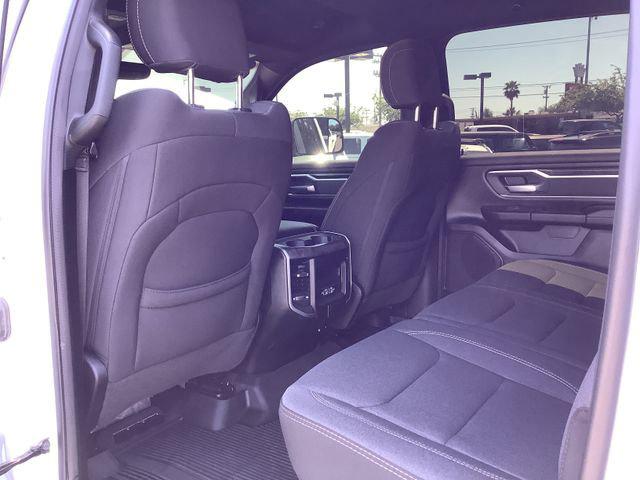 2023 Ram 1500 Big Horn Crew Cab 4x4 5'7" Box