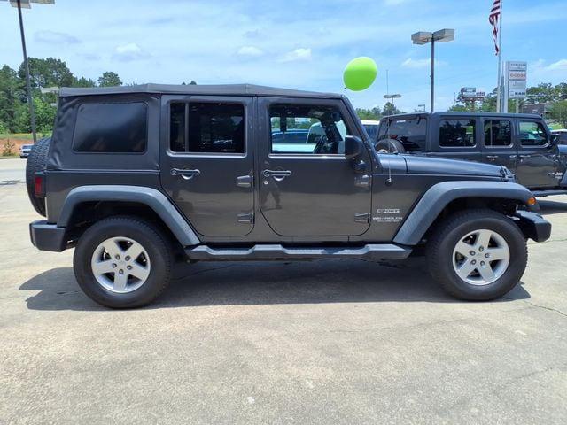 2017 Jeep Wrangler Unlimited Sport 4x4