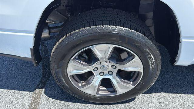 2024 Ram 1500 Laramie Crew Cab 4x2 5'7" Box