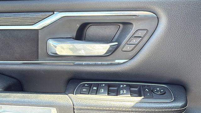 2024 Ram 1500 Laramie Crew Cab 4x2 5'7" Box