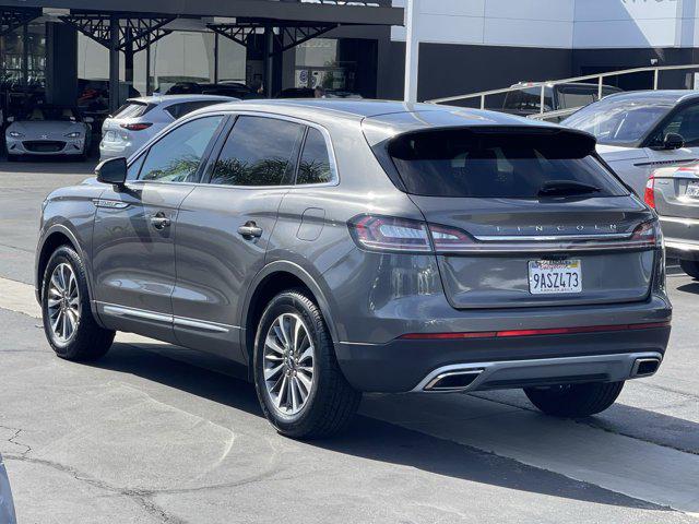 2022 Lincoln Nautilus Standard