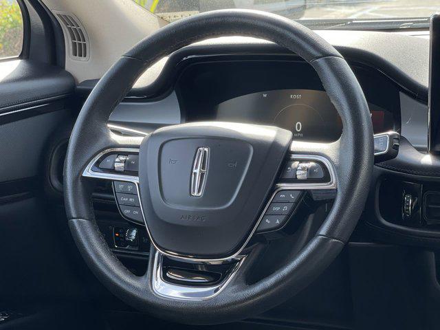 2022 Lincoln Nautilus Standard