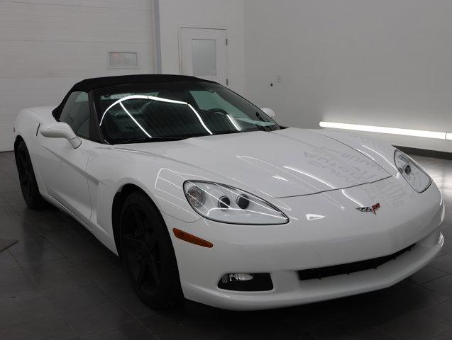 2005 Chevrolet Corvette 2dr Convertible