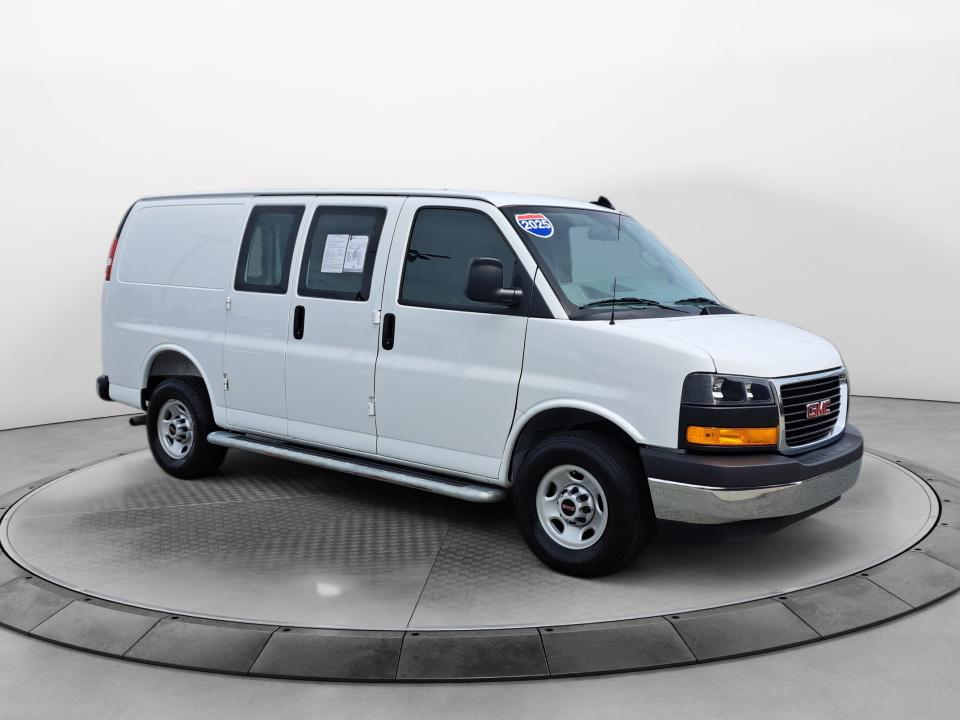 /2025 GMC Savana-Cargo