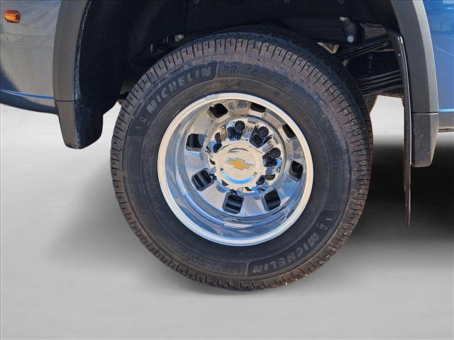 2026 Chevrolet Silverado 3500HD Crew Cab, Long Bed, High Country Dual Rear Wheel, RWD