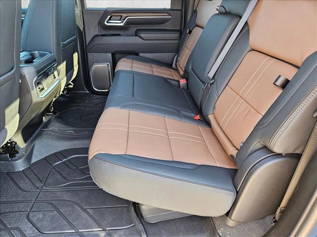 2026 Chevrolet Silverado 3500HD Crew Cab, Long Bed, High Country Dual Rear Wheel, RWD