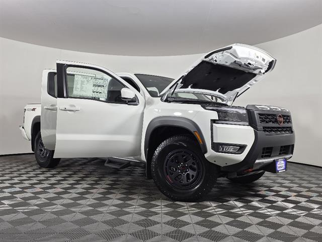 2026 Nissan Frontier Crew Cab Long Bed PRO-4X 4x4