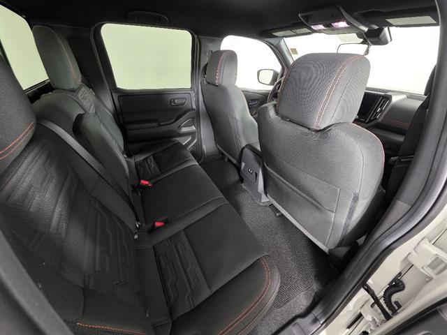 2026 Nissan Frontier Crew Cab Long Bed PRO-4X 4x4