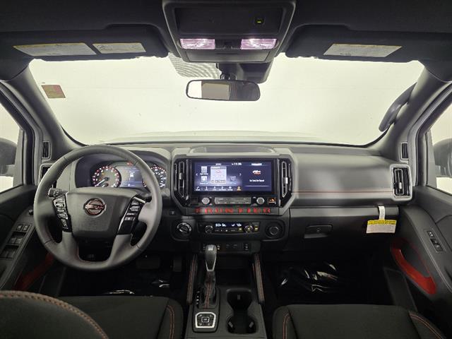 2026 Nissan Frontier Crew Cab Long Bed PRO-4X 4x4