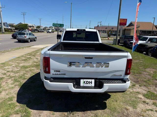 2026 Ram 3500 Laramie Crew Cab 4x4 8' Box
