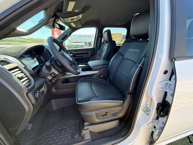 2026 Ram 3500 Laramie Crew Cab 4x4 8' Box