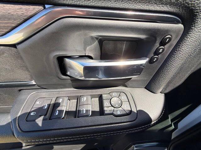 2026 Ram 3500 Laramie Crew Cab 4x4 8' Box