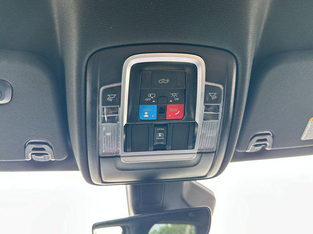 2025 Ram 1500 Laramie Crew Cab 4x4 57 Box