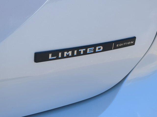 2026 Mitsubishi Outlander LE 1.5T 2WD