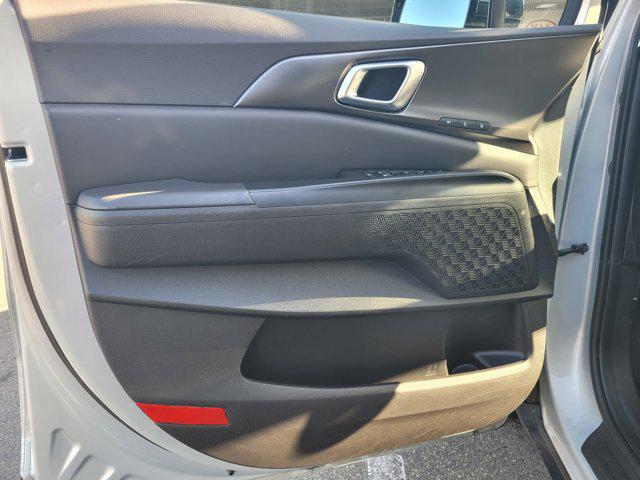 2025 Kia Carnival MPV SX