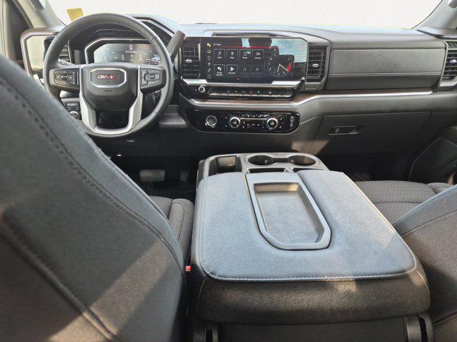 2024 GMC Sierra 1500 4WD Crew Cab Short Box Elevation with 3VL