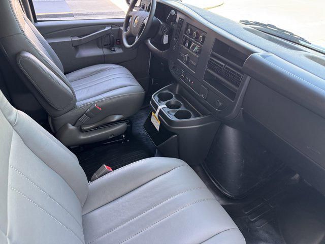 2026 Chevrolet Express Passenger 3500 Extended Wheelbase, LS, RWD