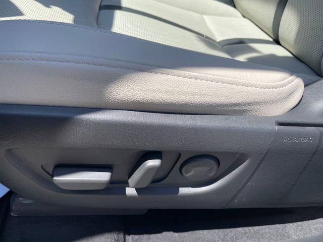 2024 Mazda X-90 3.3 Turbo Preferred Plus