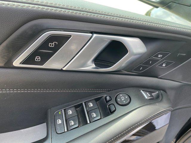 2025 BMW X5 xDrive50e