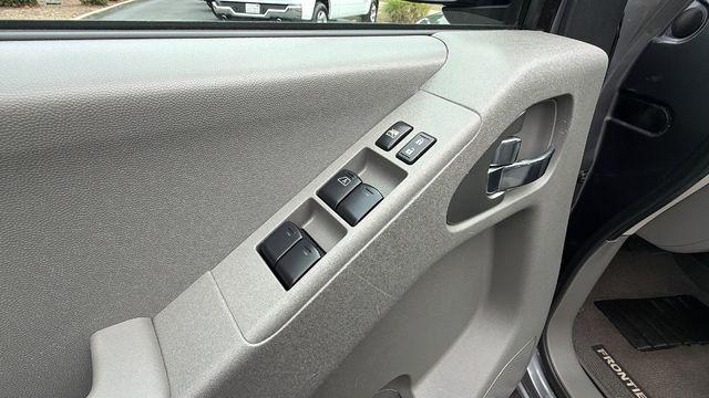 2021 Nissan Frontier Crew Cab SV 4x4