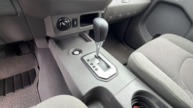 2021 Nissan Frontier Crew Cab SV 4x4