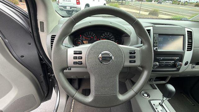 2021 Nissan Frontier Crew Cab SV 4x4
