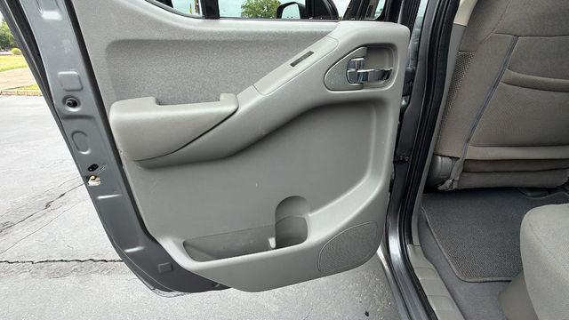 2020 Nissan Frontier Crew Cab SV 4x4