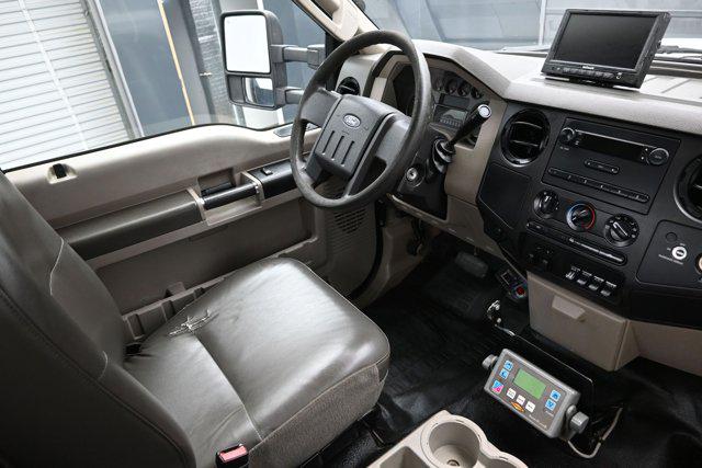 2009 Ford F-550 XL