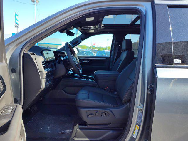 2026 Chevrolet Suburban RST, 4WD