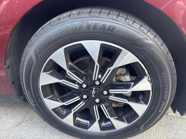 2024 Kia Carnival MPV EX