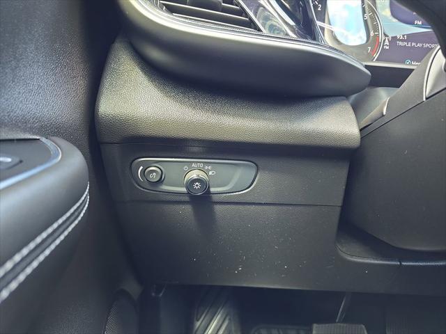 2021 Buick Envision FWD Essence