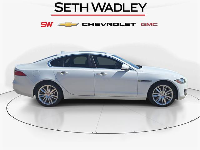 2017 Jaguar XF 35t Prestige