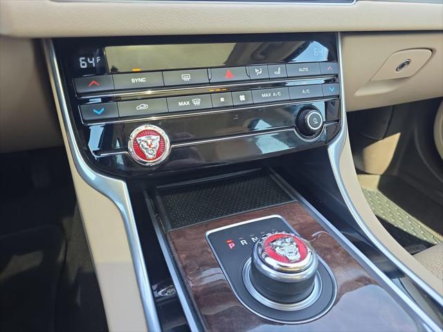 2017 Jaguar XF 35t Prestige