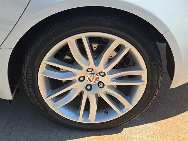 2017 Jaguar XF 35t Prestige