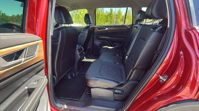 2024 Volkswagen Atlas 2.0T SE w/Technology
