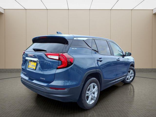2024 GMC Terrain AWD SLE