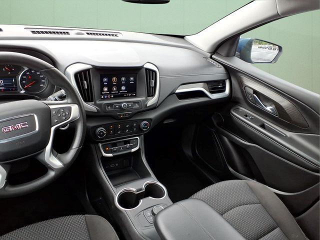 2024 GMC Terrain AWD SLE