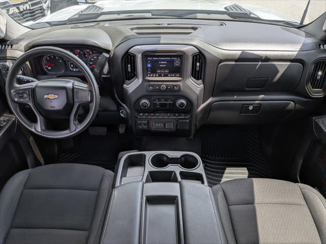 2024 Chevrolet Silverado 2500HD 4WD Crew Cab Standard Bed Custom