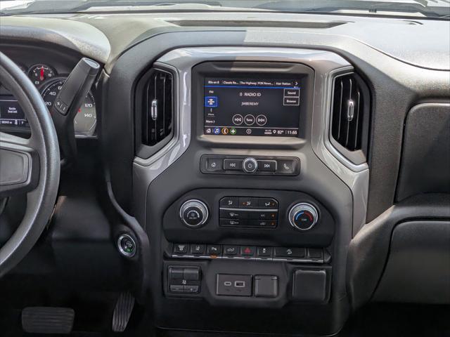 2024 Chevrolet Silverado 2500HD 4WD Crew Cab Standard Bed Custom
