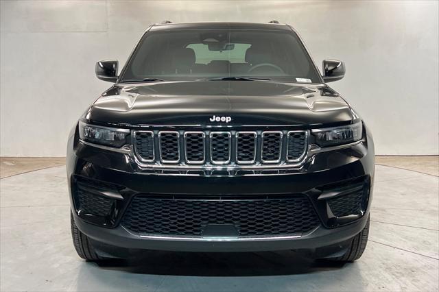 2025 Jeep Grand Cherokee Laredo X 4x4