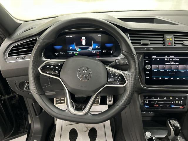 2024 Volkswagen Tiguan 2.0T SE R-Line Black