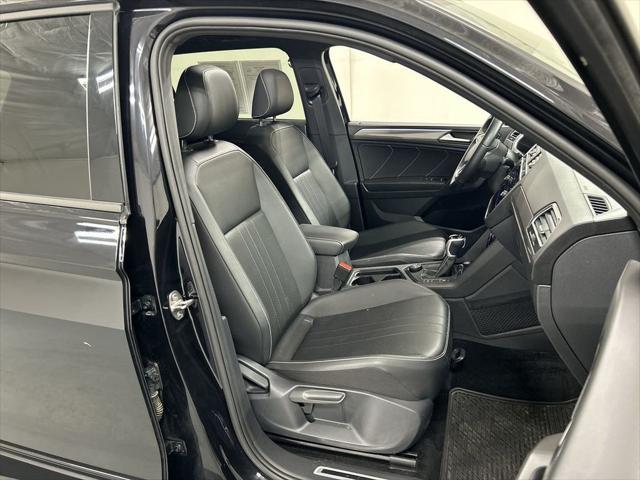 2024 Volkswagen Tiguan 2.0T SE R-Line Black