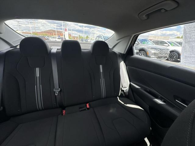 2023 Hyundai Elantra SEL